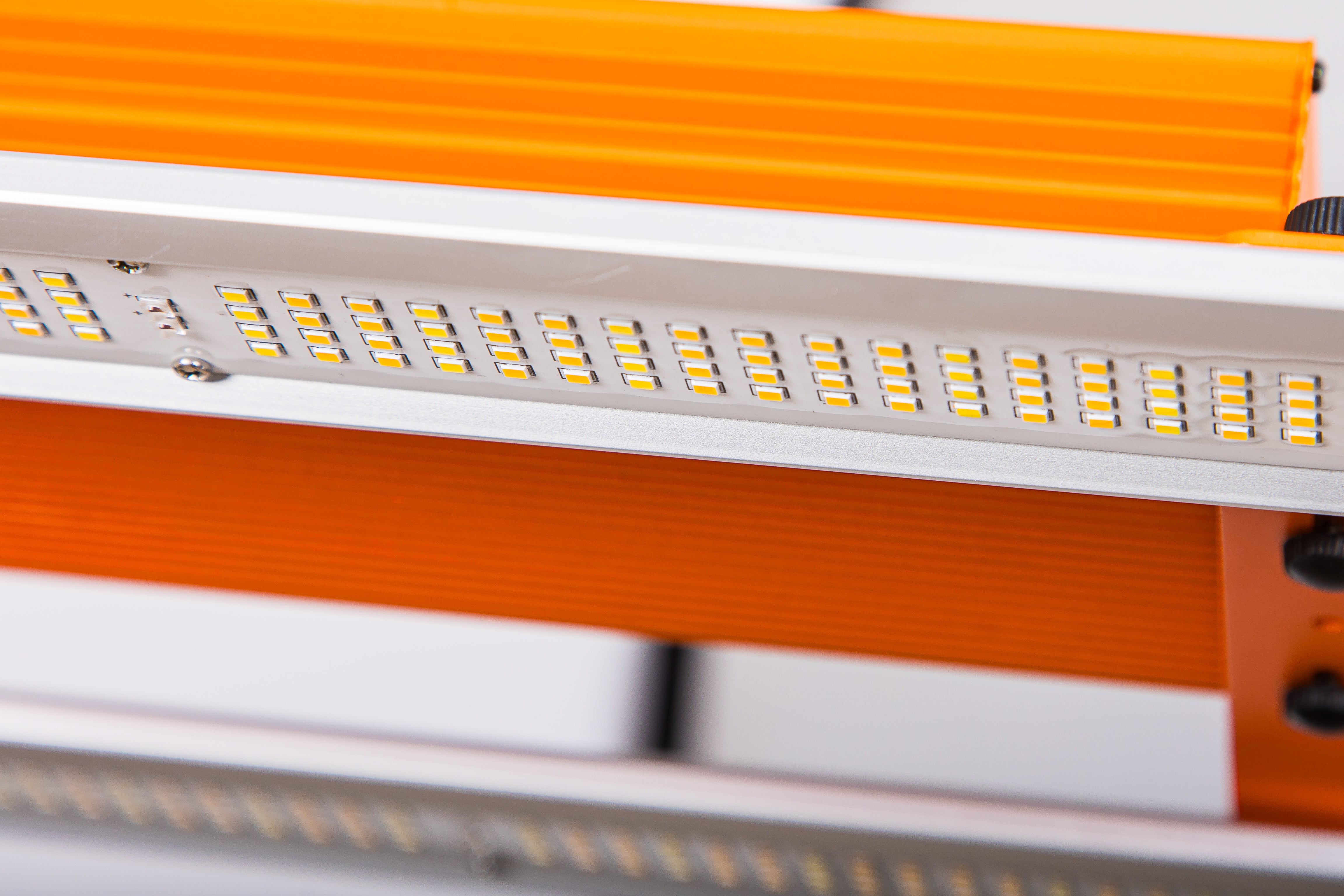 Solar-Tech 660w LED With Enhanced Red Spectrum