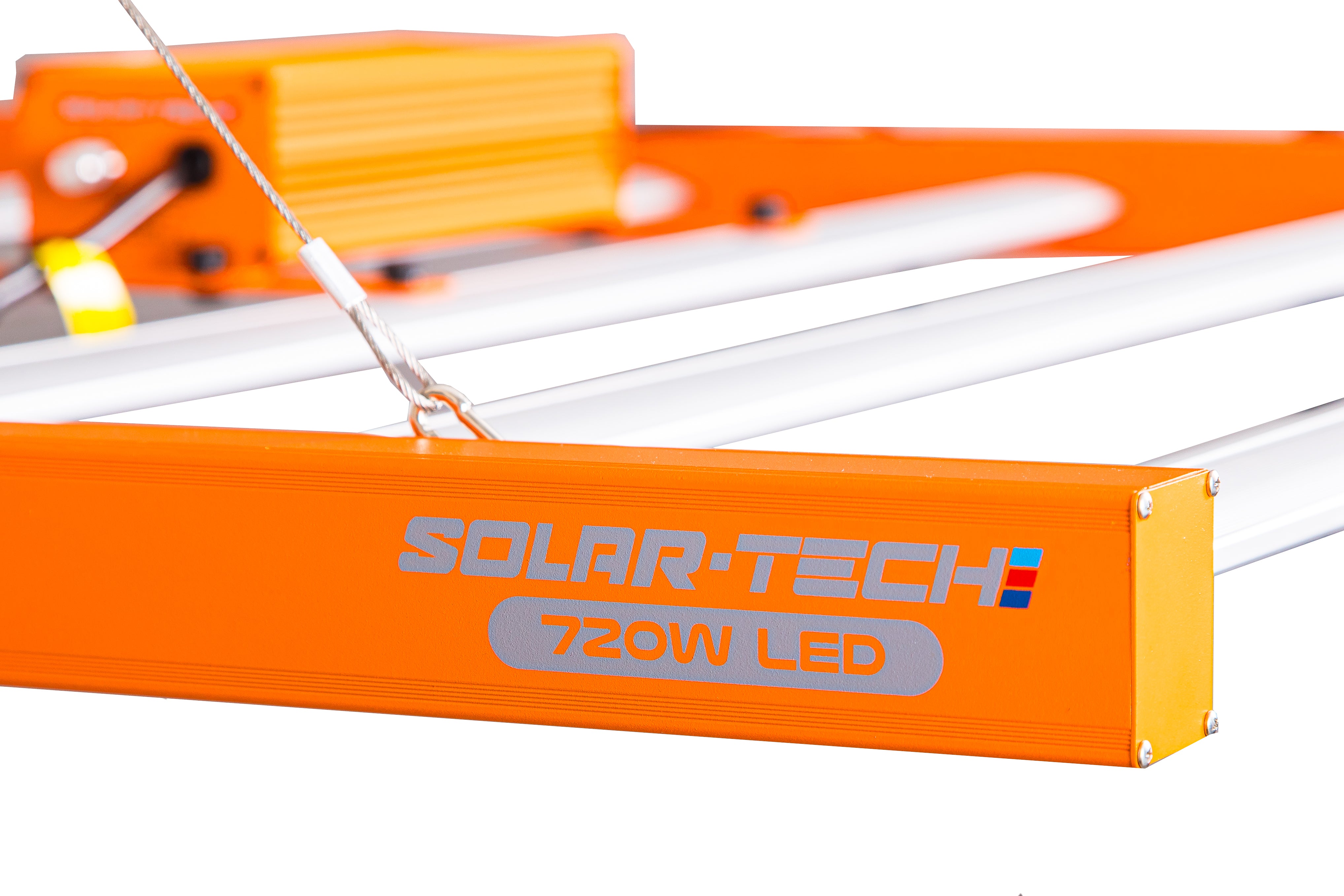 Solar-Tech 720w LED With Enhanced Red Spectrum